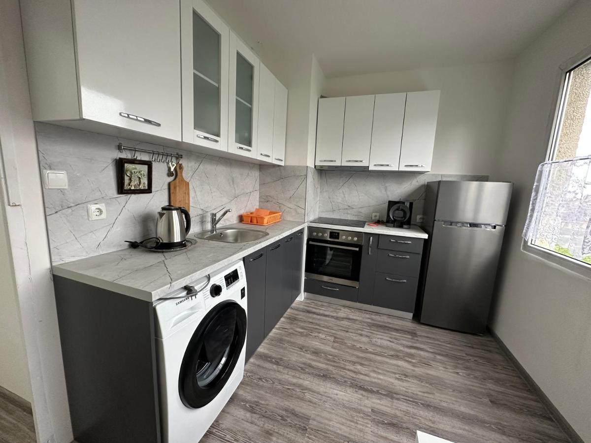Apartament Joyful Journey By Lmg Sofia